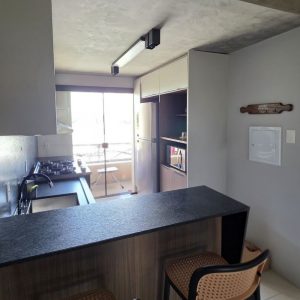 cozinha-lado-apto-sol-e-mar